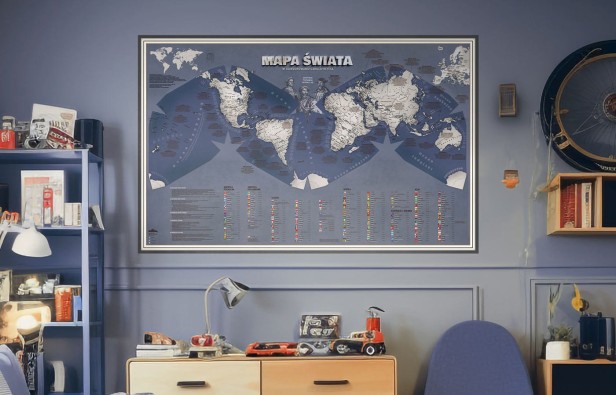 Mapa świata do pokoju nastolatka – granatowa mapa młodzieżowa 140×90 cm, nowoczesna dekoracja i nauka geografii (flagi, stolice, ciekawostki)